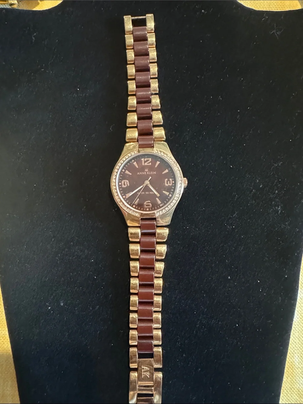 Anne Klein anne klein